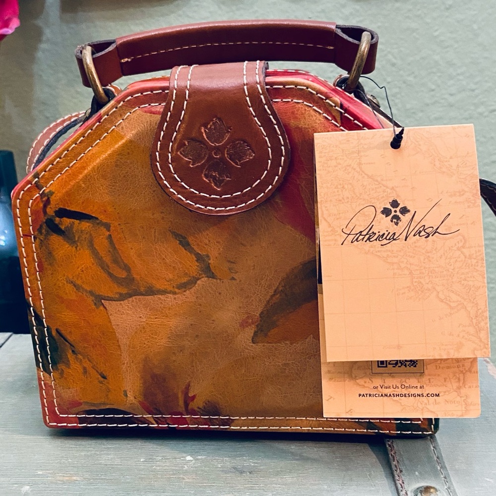 PATRICIA NASH MULTISPRING LEATHER CROSSBODY BAG NWT